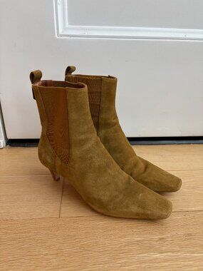 Reformation Roberta Ankle Boots Bog Suede size 8